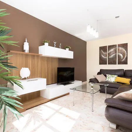 Villa Home2book Aloha Sun Pool & Rooftop